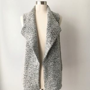 Club Monaco Gray Textured Vest